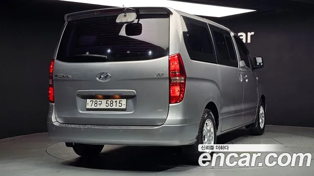 Hyundai Starex 2015 — фото 2
