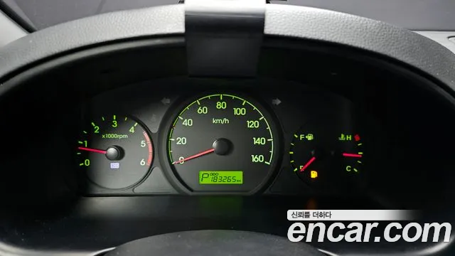 Hyundai Starex 2015 — фото 8