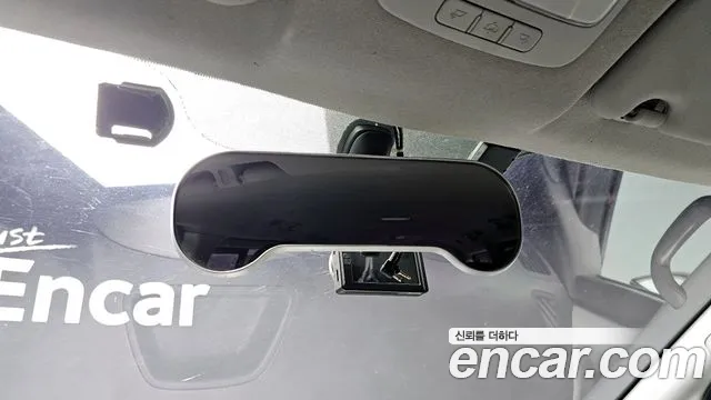 Hyundai Starex 2015 — фото 16