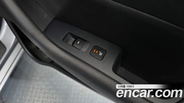 Hyundai Sonata 2017 — фото 19