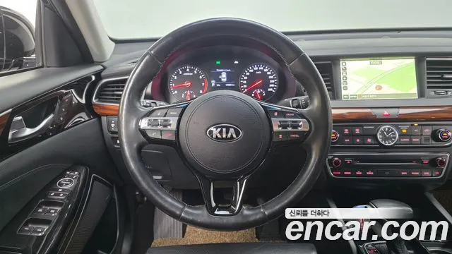 Kia K7 2017 — фото 19