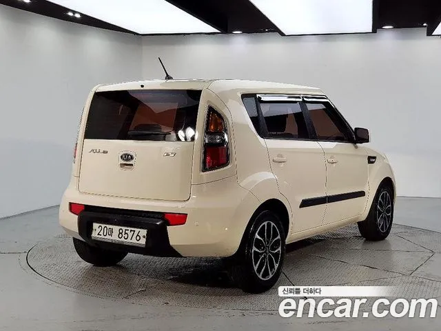 Kia Soul 2011 — фото 4