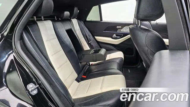 Mercedes-Benz GLE-Class 2021 — фото 17