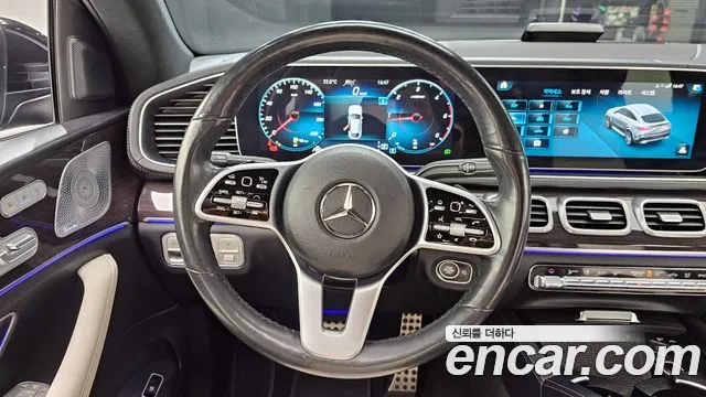 Mercedes-Benz GLE-Class 2021 — фото 19