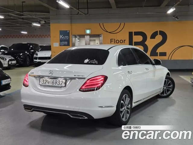 Mercedes-Benz C-Class 2015 — фото 2