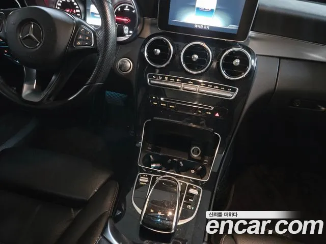 Mercedes-Benz C-Class 2015 — фото 9