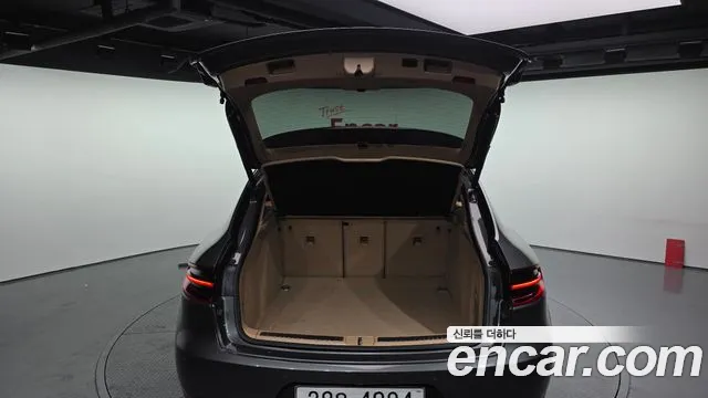 Porsche Macan 2015 — фото 20