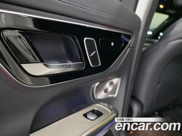 Mercedes-Benz GLC-Class 2025 — фото 12