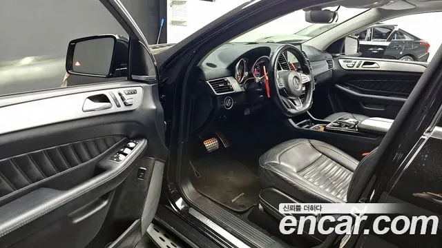 Mercedes-Benz GLE-Class 2017 — фото 10