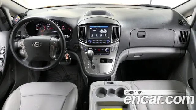 Hyundai Starex 2020 — фото 7