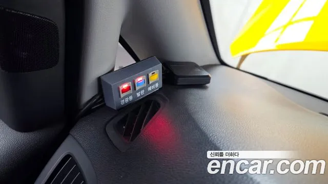 Hyundai Starex 2020 — фото 14