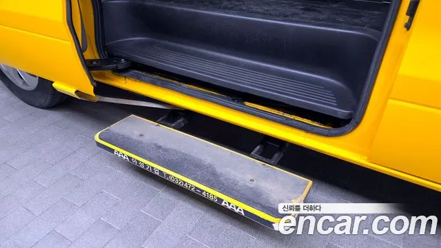 Hyundai Starex 2020 — фото 19