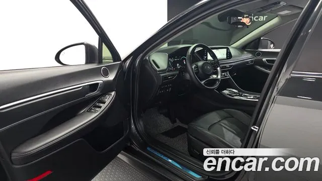 Hyundai Sonata 2022 — фото 10