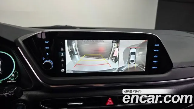 Hyundai Sonata 2022 — фото 15