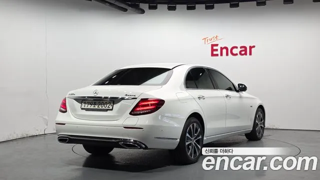 Mercedes-Benz E-Class 2020 — фото 2