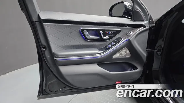 Mercedes-Benz S-Class 2022 — фото 14