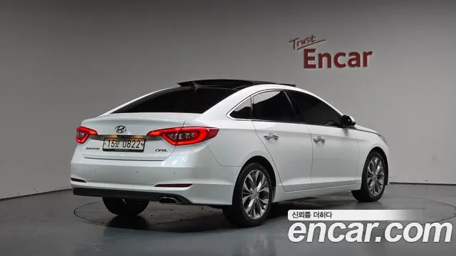 Hyundai Sonata 2017 — фото 1