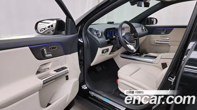 Mercedes-Benz EQA 2025 — фото 10