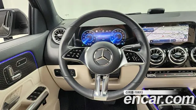 Mercedes-Benz EQA 2025 — фото 13