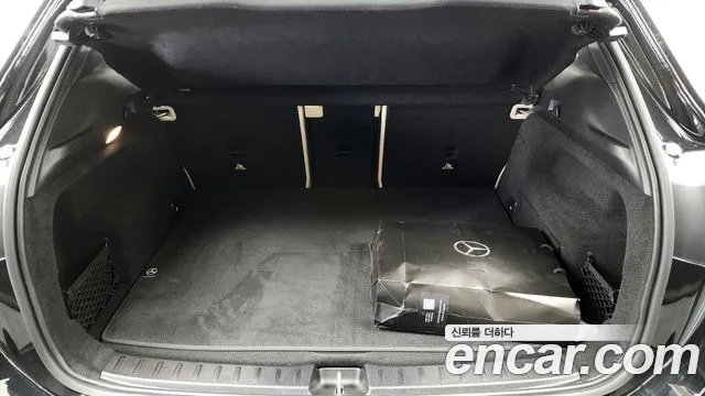 Mercedes-Benz EQA 2025 — фото 20