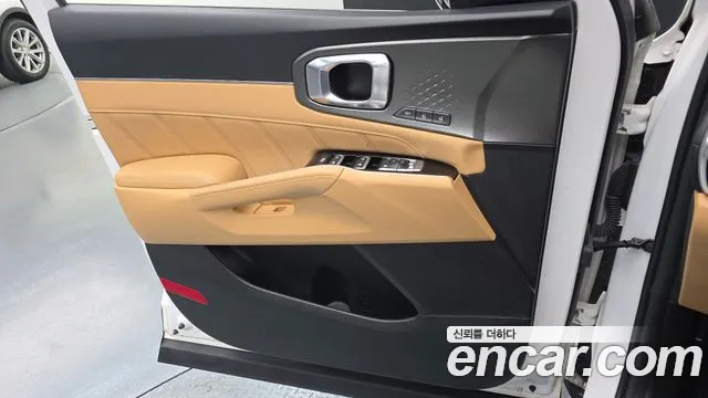 Kia Sorento 2023 — фото 14