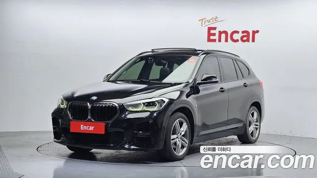 BMW X1 2020 — фото 1