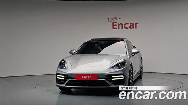 Porsche Panamera 2021 — фото 2