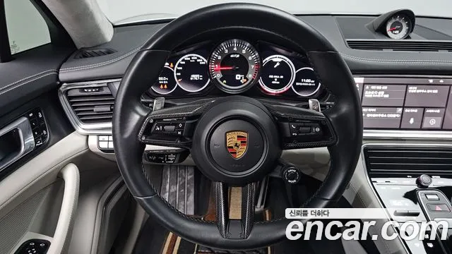Porsche Panamera 2021 — фото 20