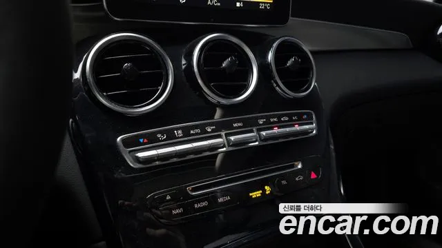 Mercedes-Benz GLC-Class 2018 — фото 16
