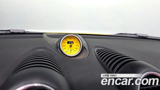 Porsche 718 2017 — фото 18