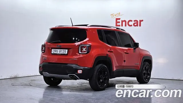 Jeep Renegade 2015 — фото 2