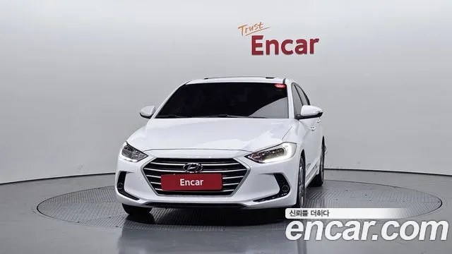 Hyundai AVANTE 2017 — фото 3