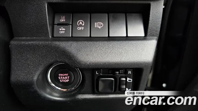 Suzuki Jimny 2023 — фото 20