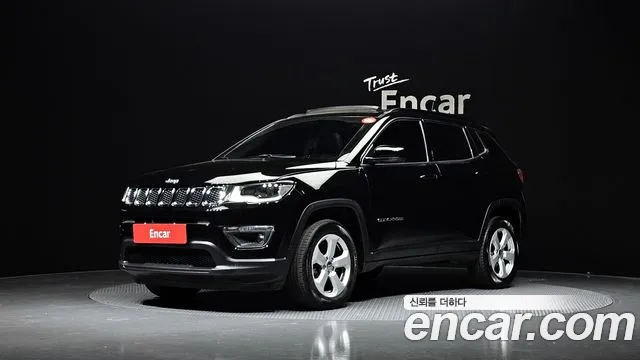 Jeep Compass 2019 — фото 1