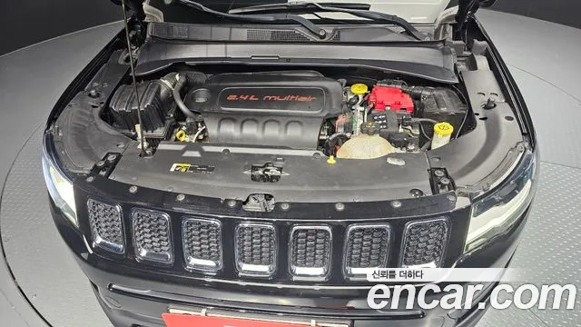 Jeep Compass 2019 — фото 6