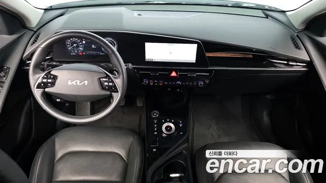 Kia Niro 2024 — фото 10
