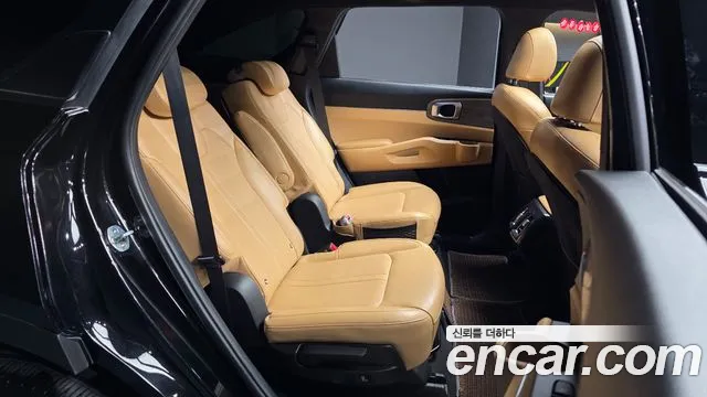 Kia Sorento 2021 — фото 18