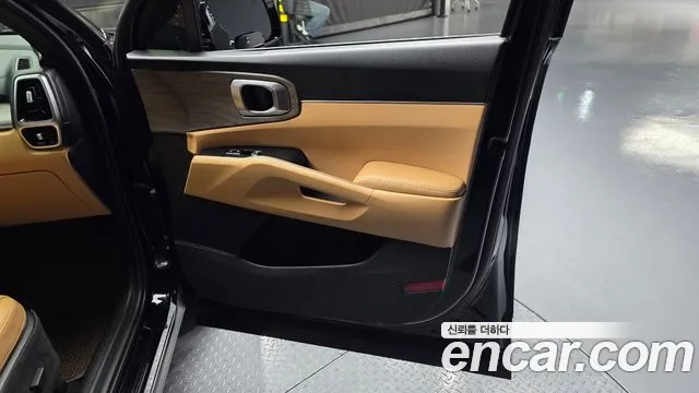 Kia Sorento 2021 — фото 14