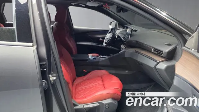 Peugeot 5008 2024 — фото 17