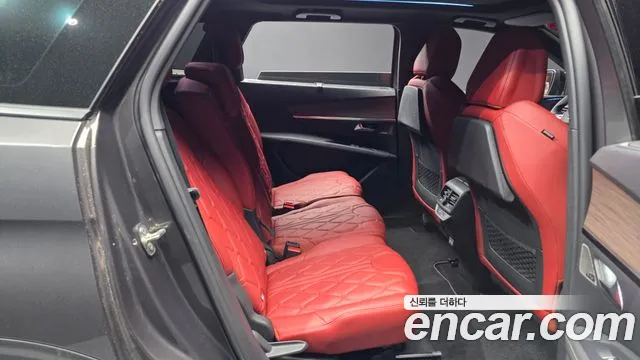 Peugeot 5008 2024 — фото 18
