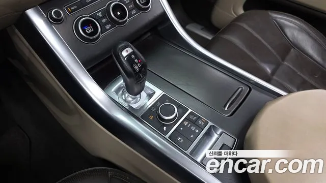 Land Rover Range Rover Sport 2016 — фото 9
