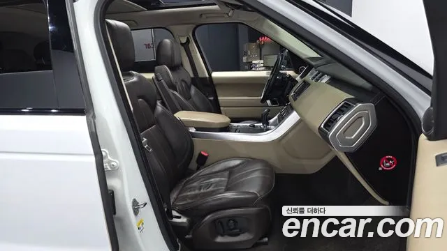 Land Rover Range Rover Sport 2016 — фото 11