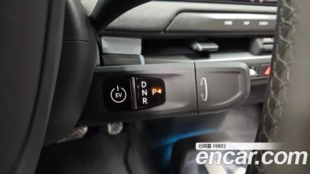 Kia EV3 2025 — фото 12