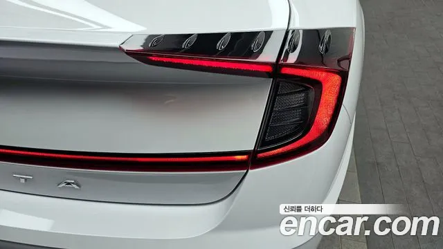 Hyundai Sonata 2020 — фото 9