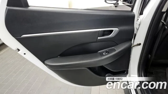 Hyundai Sonata 2020 — фото 15