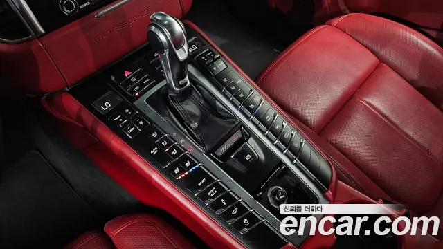 Porsche Macan 2017 — фото 9