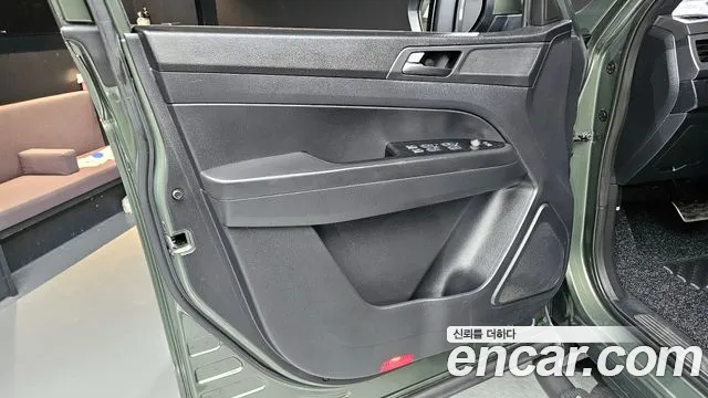 KG_Mobility_Ssangyong Rexton 2022 — фото 14