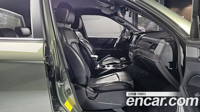 KG_Mobility_Ssangyong Rexton 2022 — фото 16