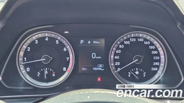 Hyundai Sonata 2020 — фото 18
