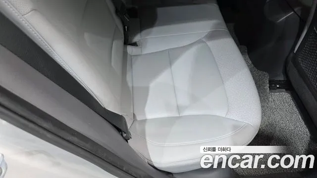 Hyundai Ioniq 2016 — фото 10